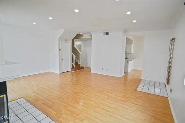 $529,999 | 18114 Flynn Drive, Unit 3602, Santa Clarita, CA 91387