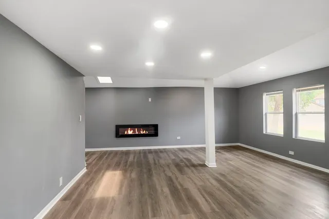 $280,000 | 42425 North Park Lane, Antioch, IL 60002