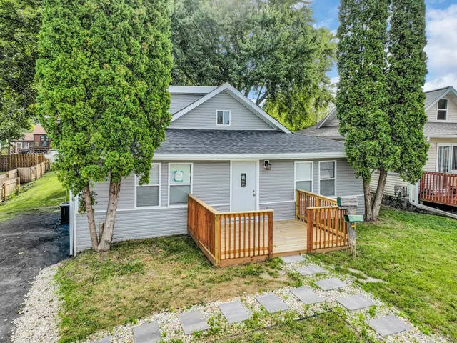 $280,000 | 42425 North Park Lane, Antioch, IL 60002