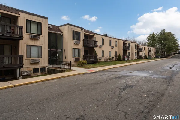 a view of a entryway of the house