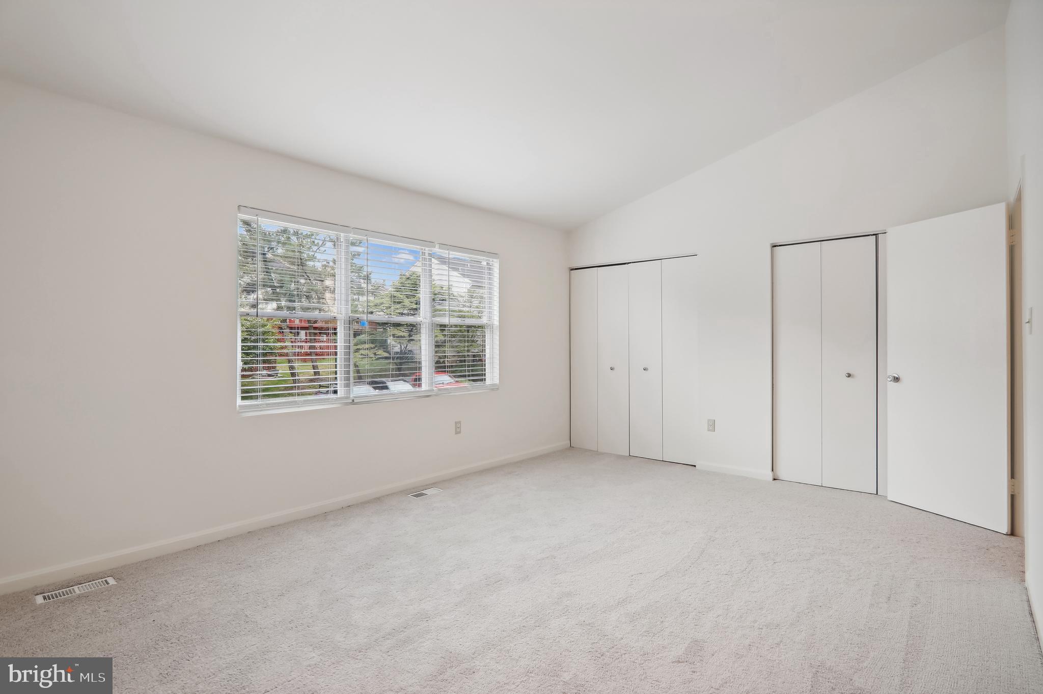 103 Kinsman View Circle Silver Spring, MD 20901 - Photo 14 of 24 Primary Bedroom