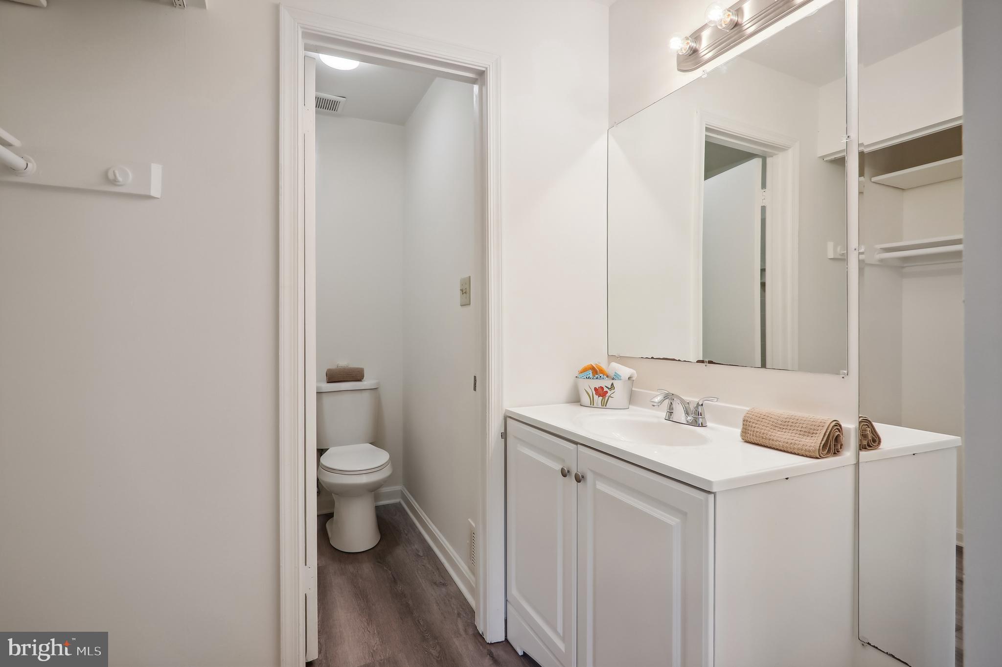 103 Kinsman View Circle Silver Spring, MD 20901 - Photo 16 of 24 En-suite Full Bath