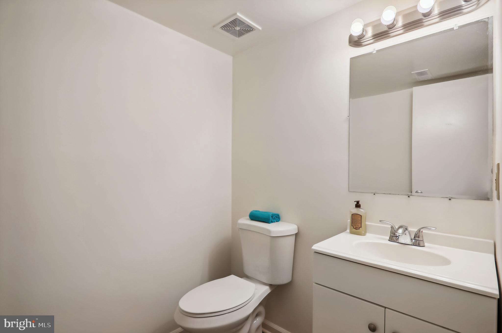 103 Kinsman View Circle Silver Spring, MD 20901 - Photo 22 of 24 Lower Level 1/2 Bath