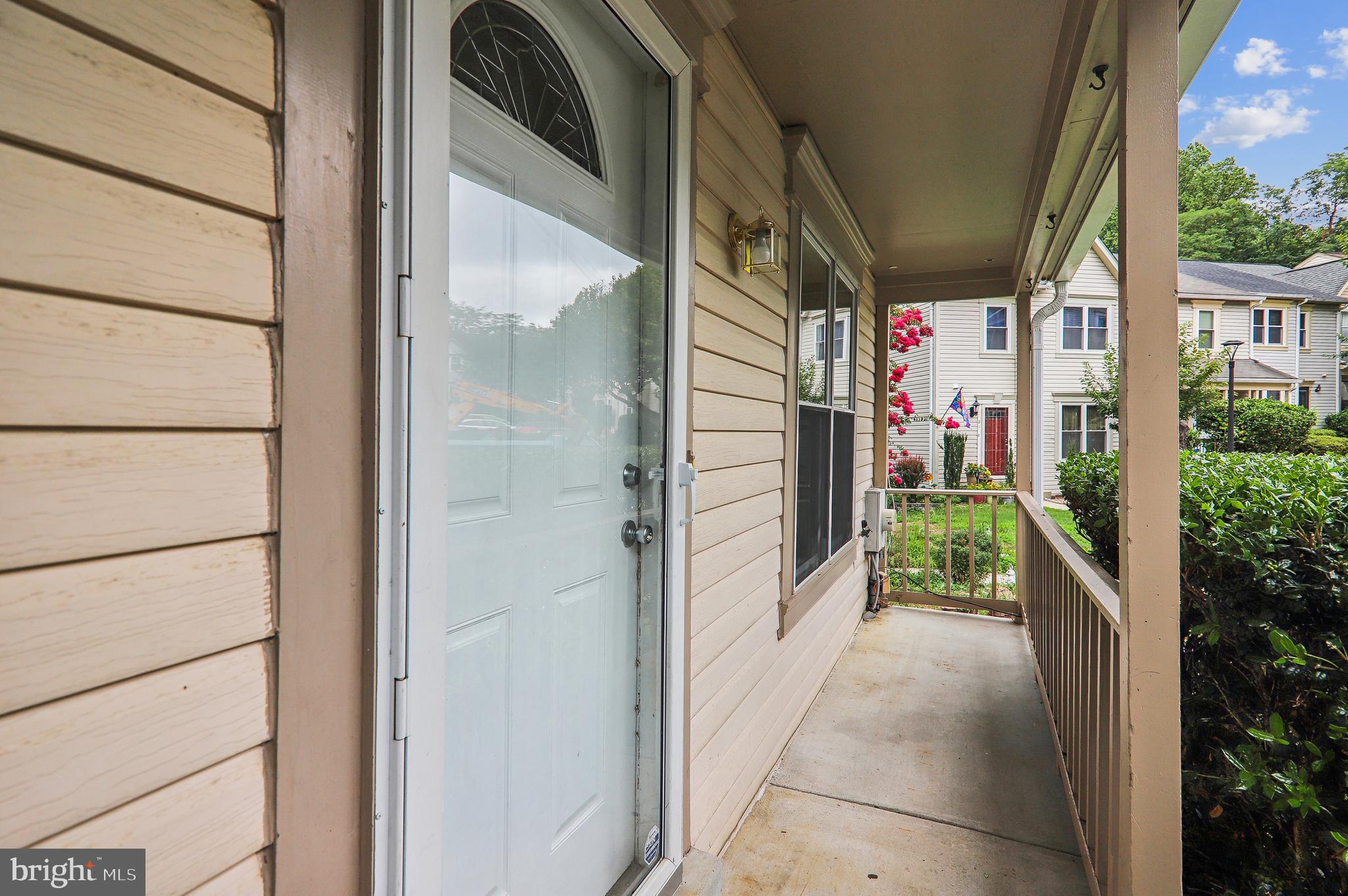 103 Kinsman View Circle Silver Spring, MD 20901 - Photo 3 of 24 Covered Porch