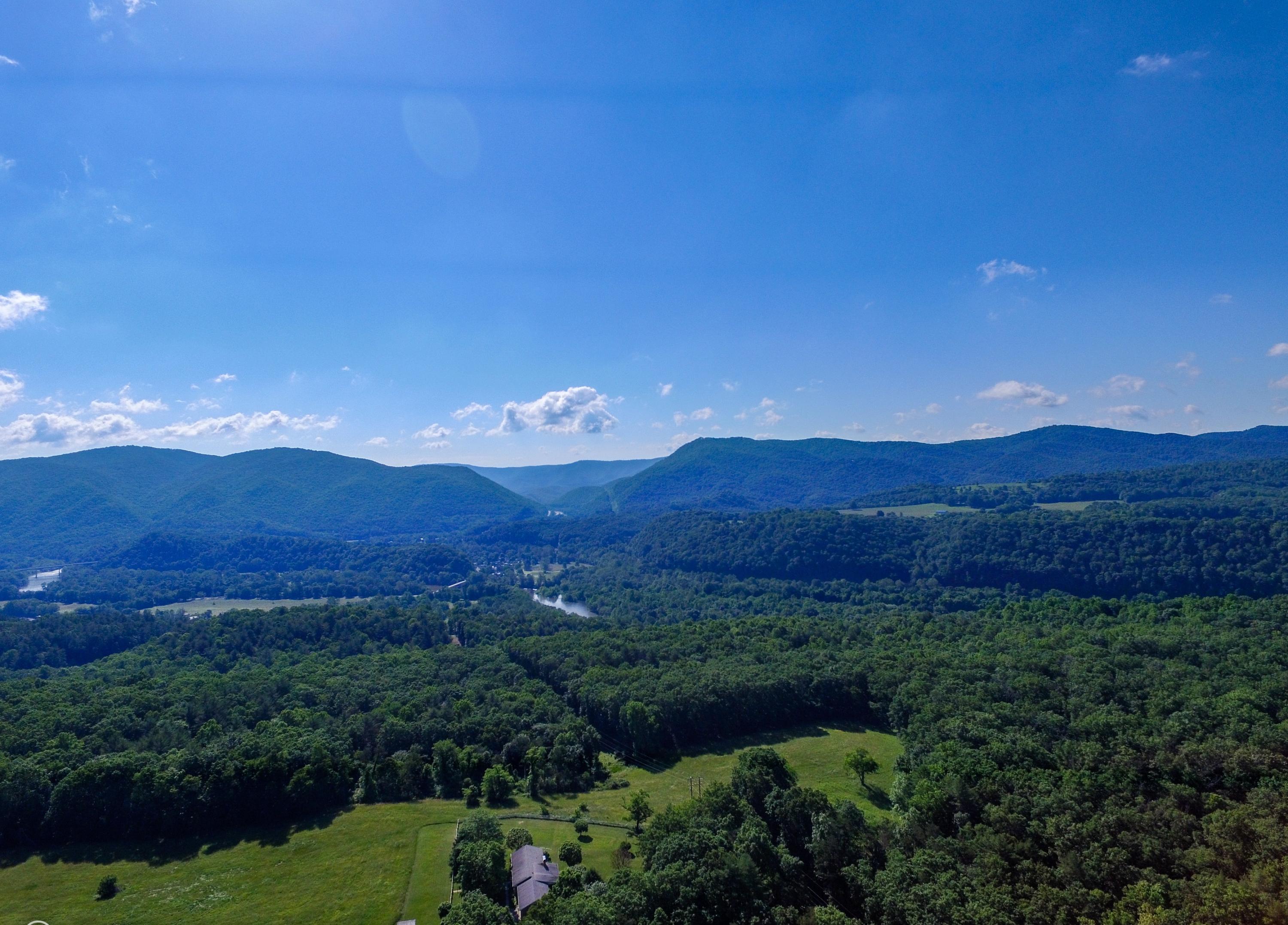 633 Beechwood Road Caldwell, WV 24925 - Photo 4 of 96 Gallery Image 4