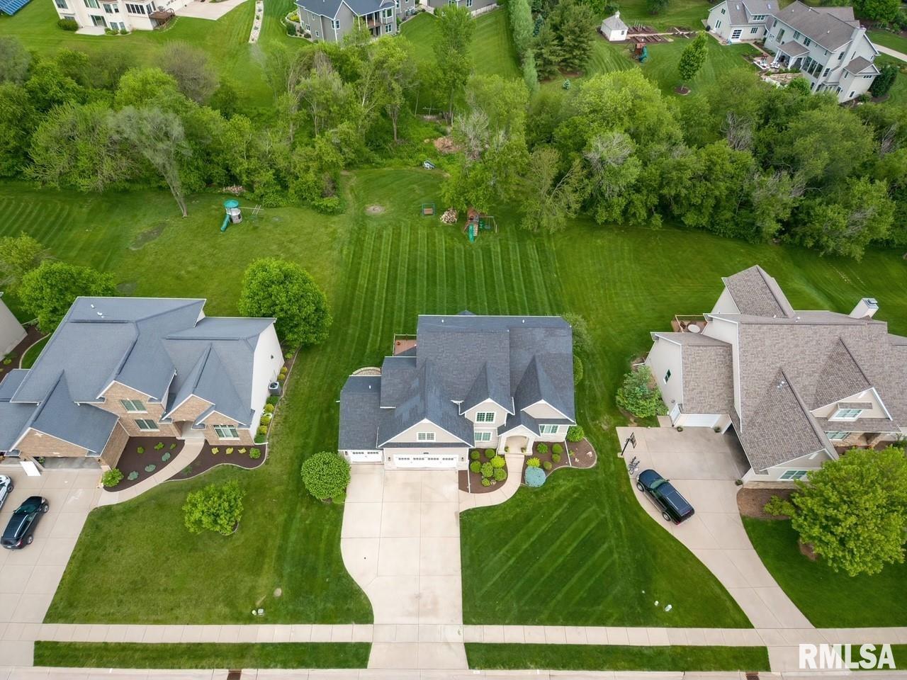 5809 Remington Road North Bettendorf, IA 52722 - Photo 47 of 50 Gallery Image 47