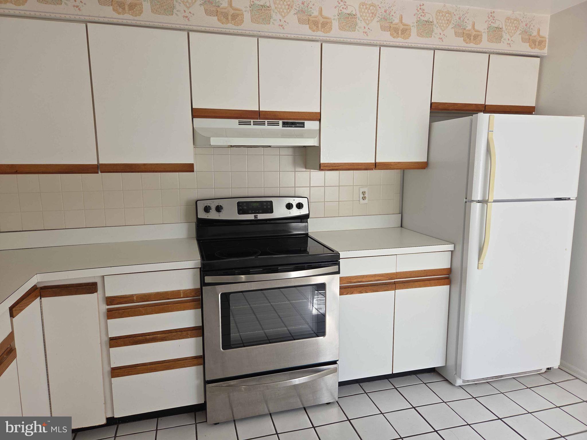 2903 Fallstaff Road, Unit 503 Baltimore, MD 21209 - Photo 5 of 27 Gallery Image 5