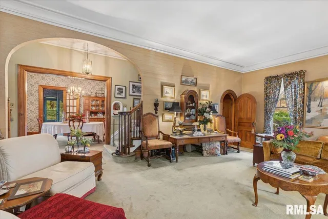 $279,900 | 738 North Broad Street, Galesburg, IL 61401