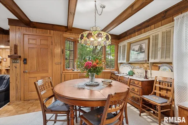 $279,900 | 738 North Broad Street, Galesburg, IL 61401