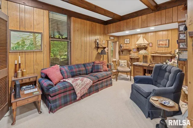 $279,900 | 738 North Broad Street, Galesburg, IL 61401