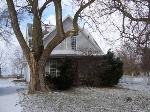 7706 South Crystal Road Carson City, MI 48811 - Photo 1 of 10 Primary Photo