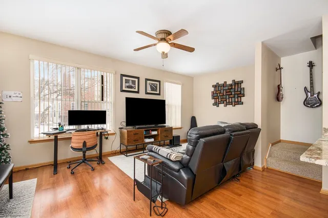 $299,900 | 9247 Arquilla Drive, Mokena, IL 60448