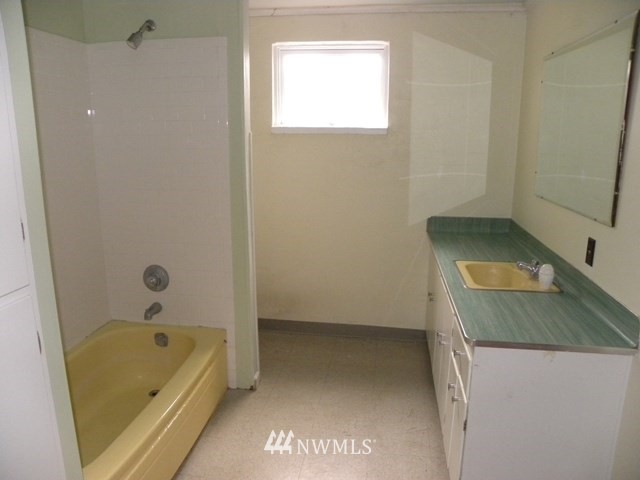 3230 Powerline Road Walla Walla, WA 99362 - Photo 15 of 20 Gallery Image 15