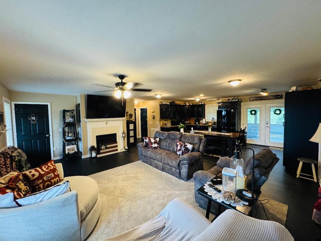 2045 Senior Road Woodlawn, VA 24381 - Photo 20 of 61 Gallery Image 20