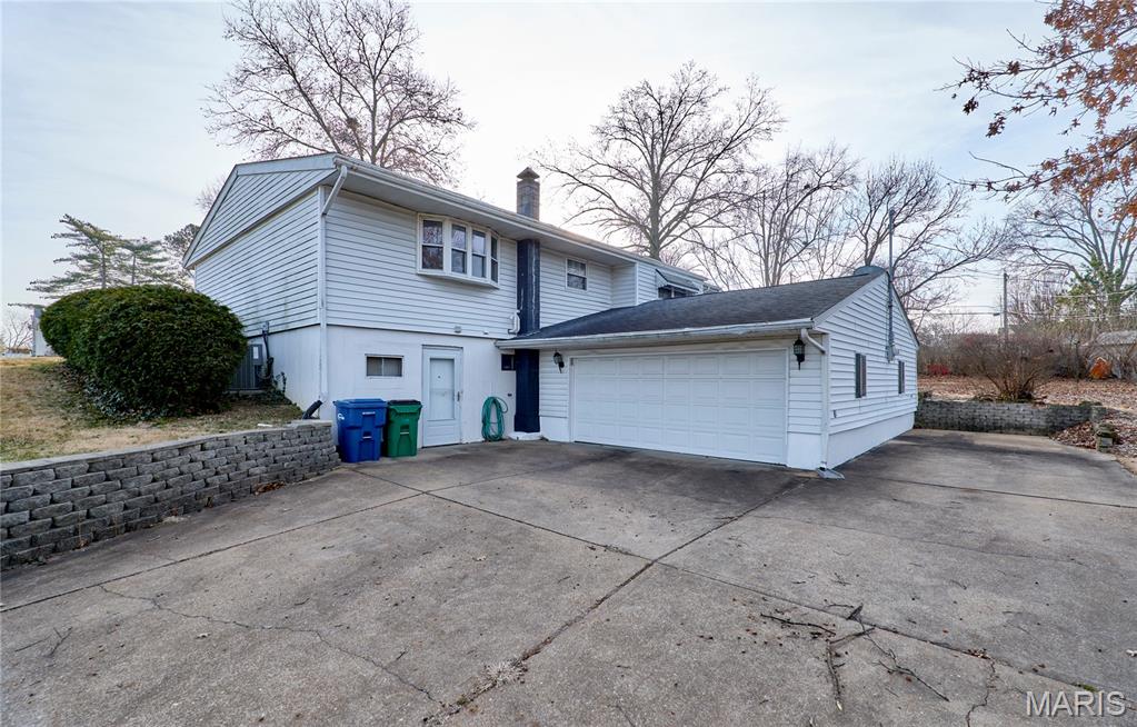 705 Vendome Lane Ballwin, MO 63011 - Photo 25 of 28