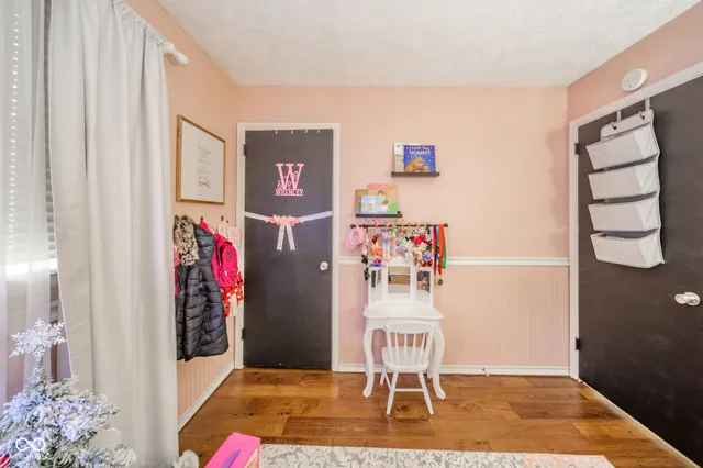 $285,000 | 222 East McKenzie Road, Greenfield, IN 46140