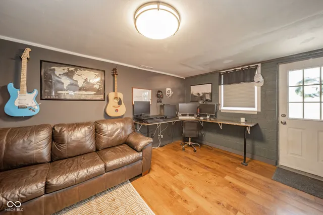 $285,000 | 222 East McKenzie Road, Greenfield, IN 46140