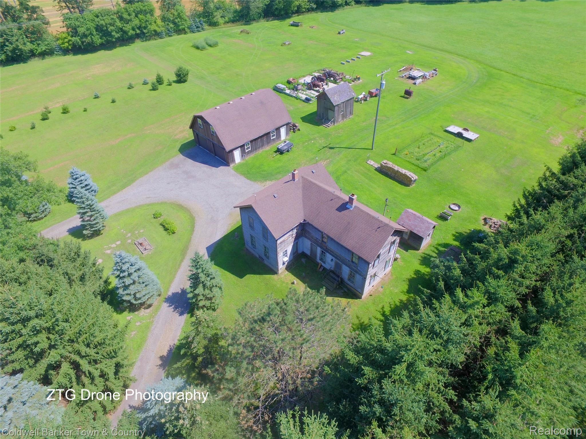 4526 East Frost Road Webberville, MI 48892 - Photo 6 of 15 DJI_0058.jpg