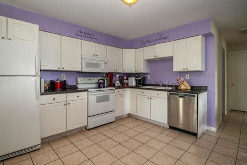 1710 Felten Road, Unit 4B Aurora, IL 60505 - Photo 5 of 9
