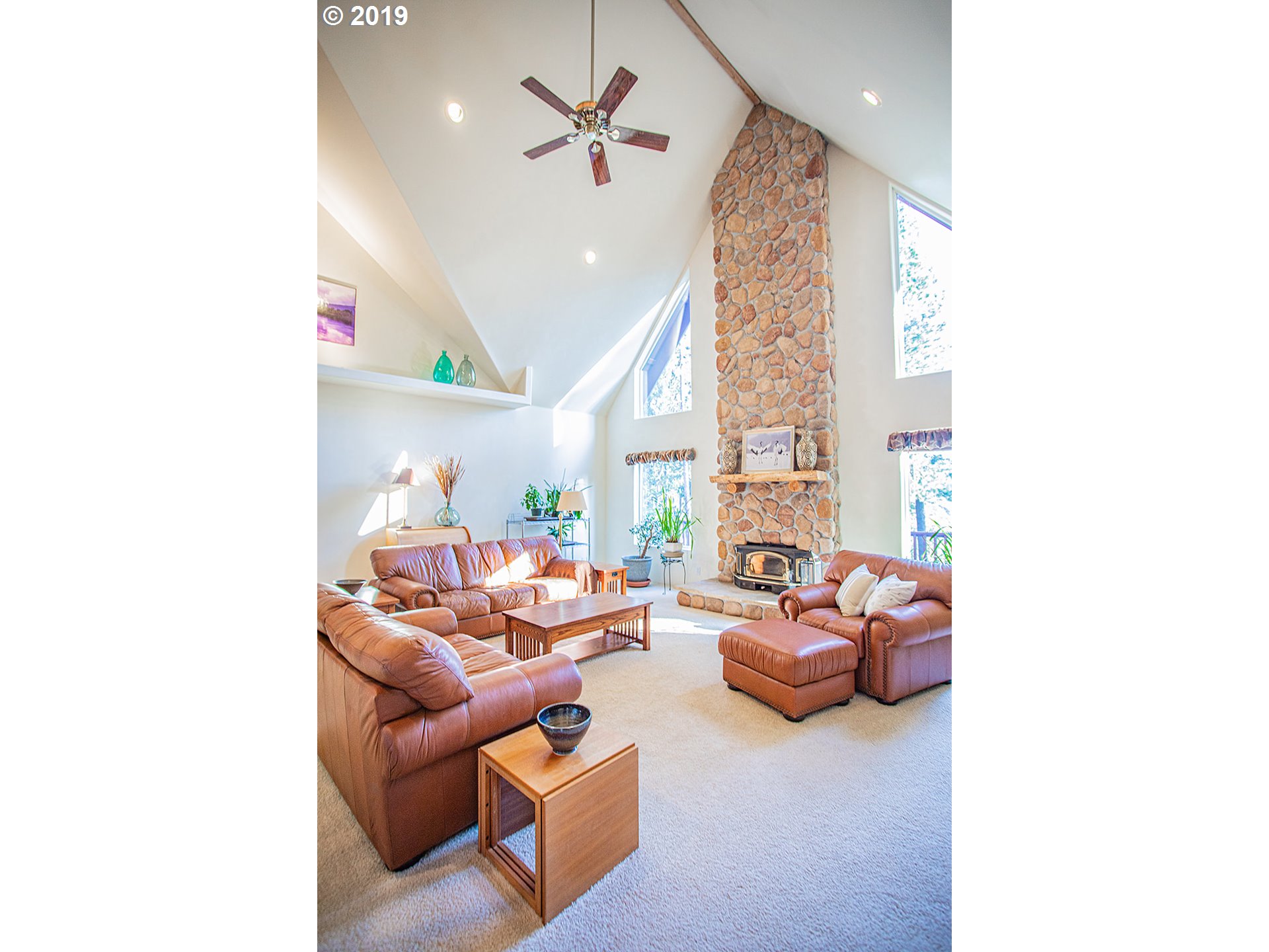 2485 Dry Creek Road Mosier, OR 97040 - Photo 8 of 19 Gallery Image 8