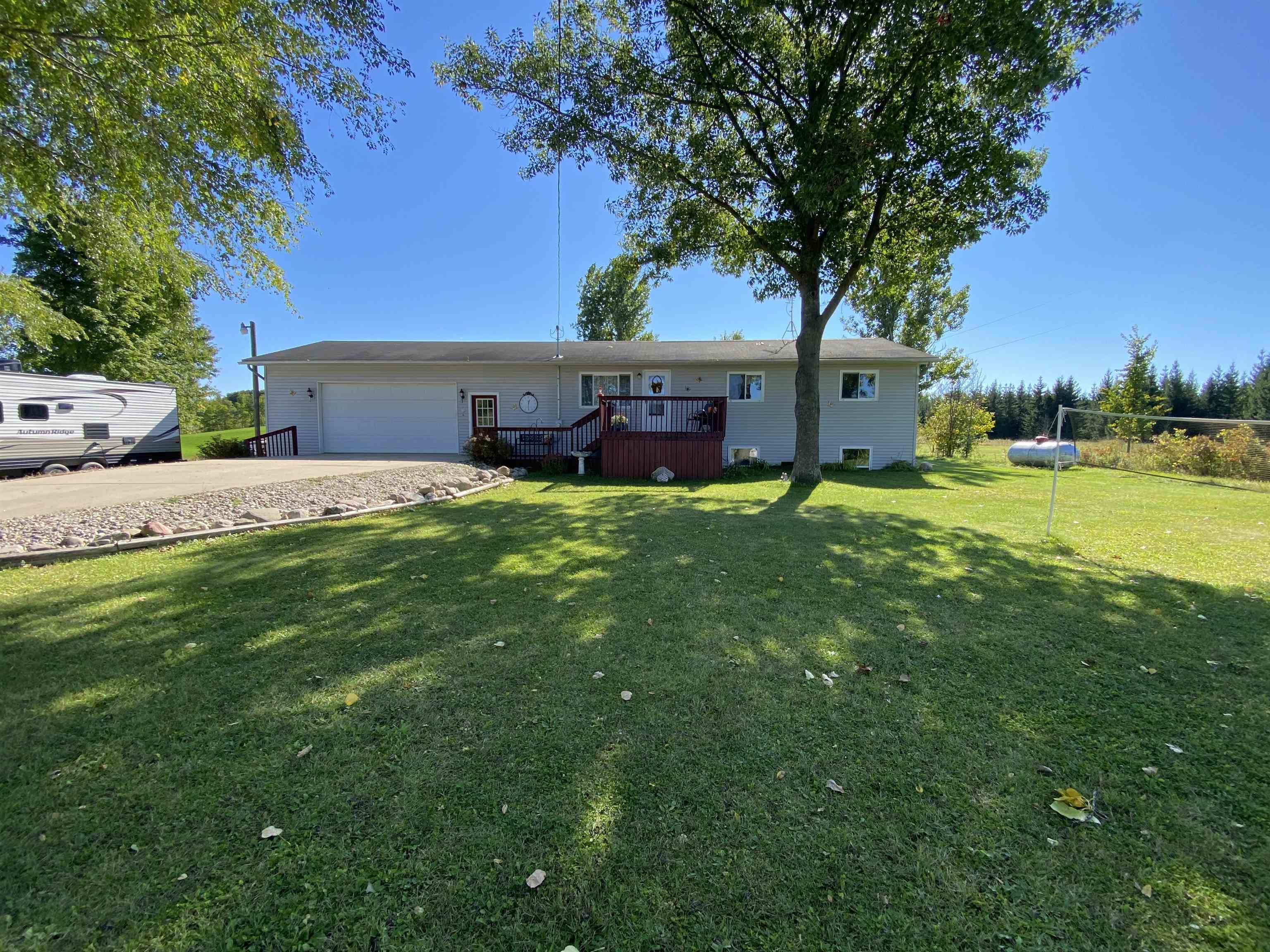 5855 Watson Road Gladwin, MI 48624 - Photo 39 of 44