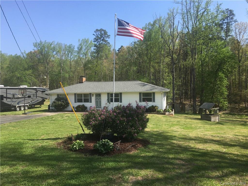 234 Loray Farm Road Dallas, NC 28034 - Photo 2 of 26