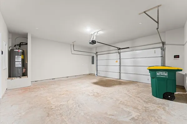 $250,000 | 11906 Amber Oak Way, Unit 4, Tomball, TX 77375