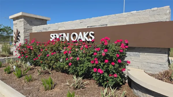 $250,000 | 11906 Amber Oak Way, Unit 4, Tomball, TX 77375