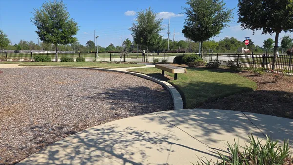 $250,000 | 11906 Amber Oak Way, Unit 4, Tomball, TX 77375