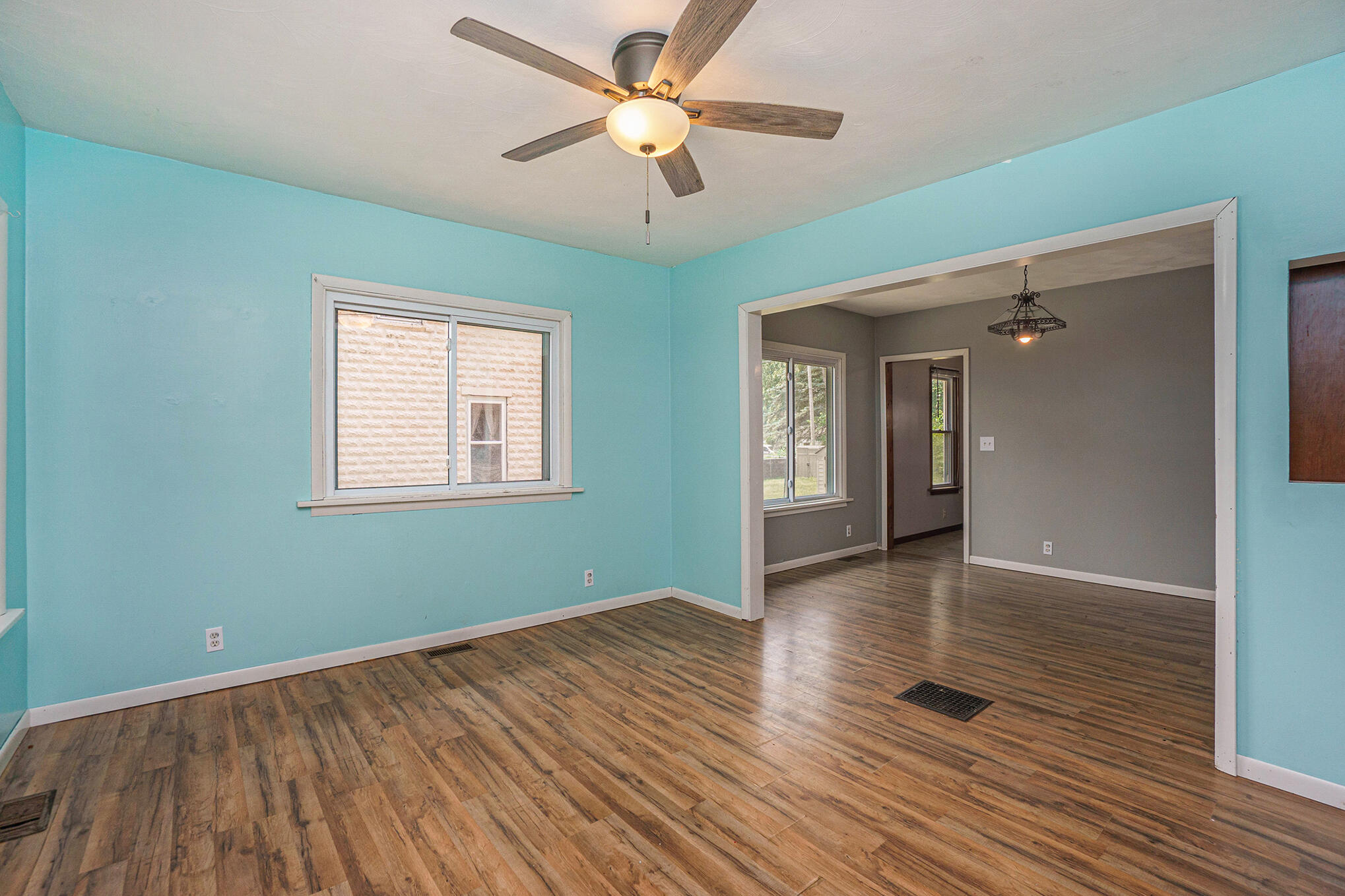 641 Constantine Street Three Rivers, MI 49093 - Photo 4 of 15 004_dsc03057