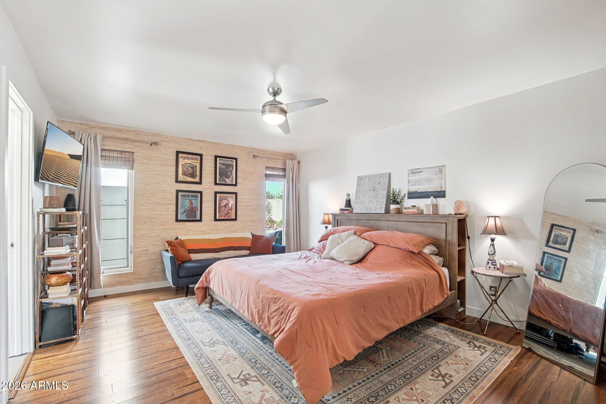 3336 East Hatcher Road Phoenix, AZ 85028 - Photo 11 of 38 Primary Bedroom