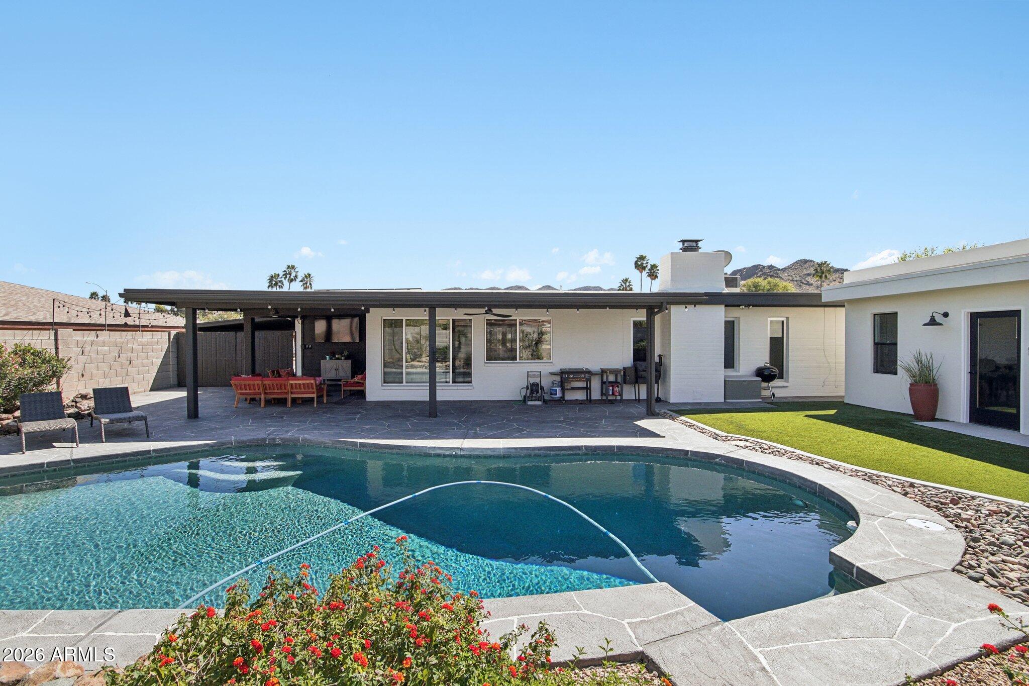 3336 East Hatcher Road Phoenix, AZ 85028 - Photo 27 of 38 Pool