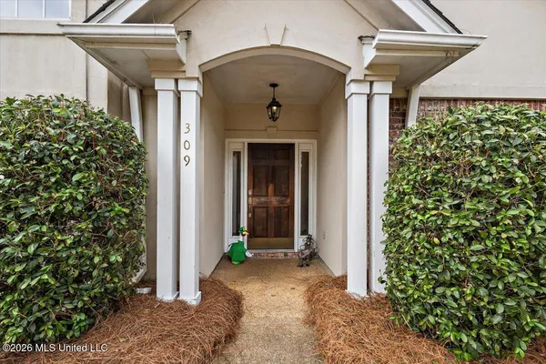 $239,900 | 309 Maplewood Place, Ridgeland, MS 39157