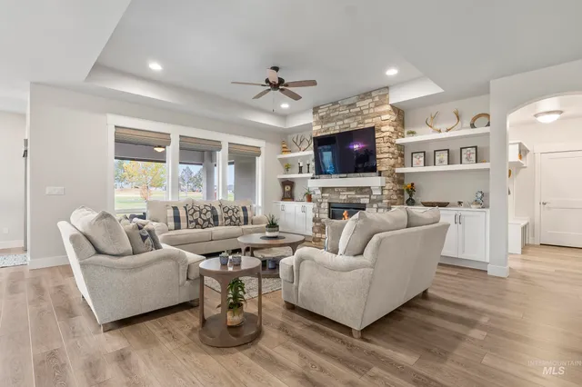 $1,039,000 | 22225 Aura Vista Way, Caldwell, ID 83607
