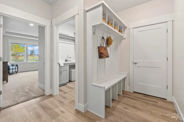 $1,039,000 | 22225 Aura Vista Way, Caldwell, ID 83607