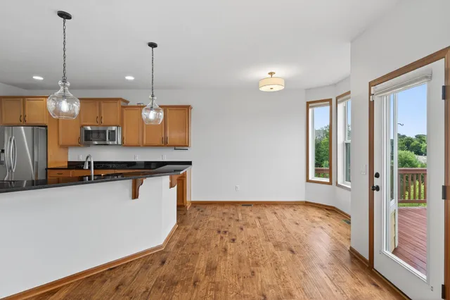 $699,900 | 17330 50th Avenue North, Plymouth, MN 55446