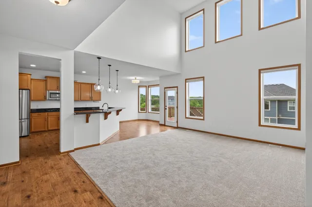 $699,900 | 17330 50th Avenue North, Plymouth, MN 55446