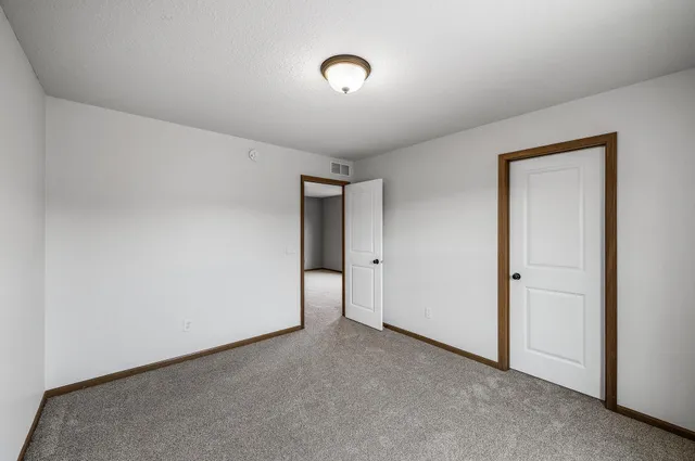 $699,900 | 17330 50th Avenue North, Plymouth, MN 55446