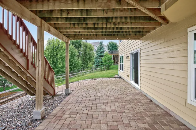 $699,900 | 17330 50th Avenue North, Plymouth, MN 55446