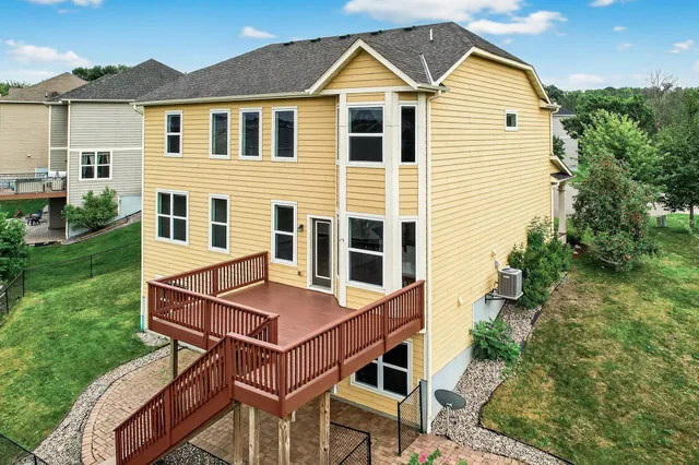 $699,900 | 17330 50th Avenue North, Plymouth, MN 55446