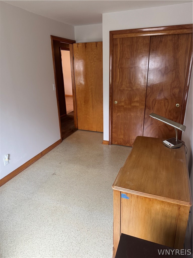 5204 Abbott Road Hamburg, NY 14075 - Photo 20 of 26