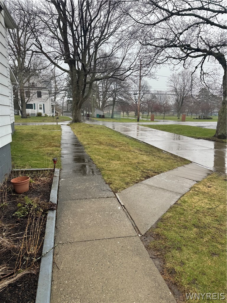 5204 Abbott Road Hamburg, NY 14075 - Photo 5 of 26