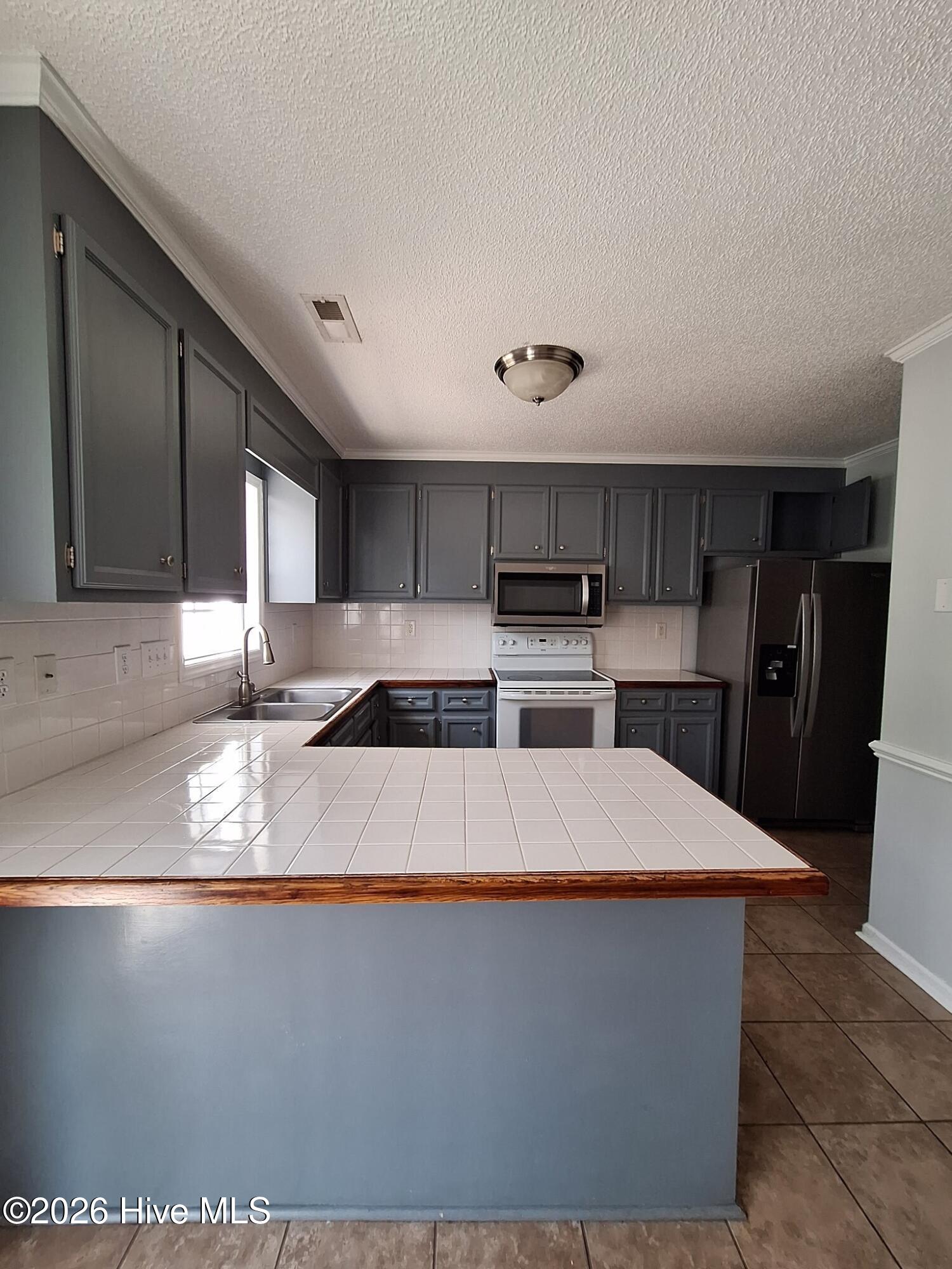 870 Spring Forest Road, Unit G7 Greenville, NC 27834 - Photo 3 of 8 Spring Forest 870 G7 (3)