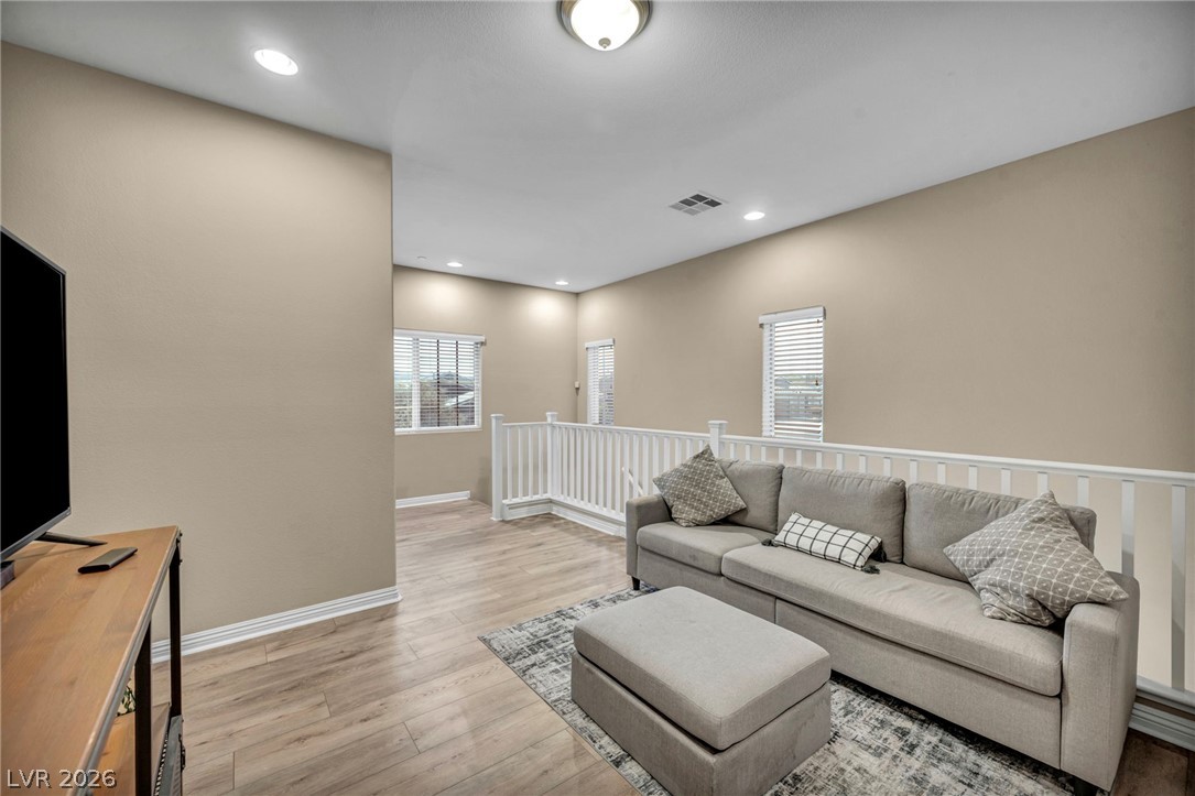 1636 Blue Cliffs Avenue Henderson, NV 89014 - Photo 21 of 61
