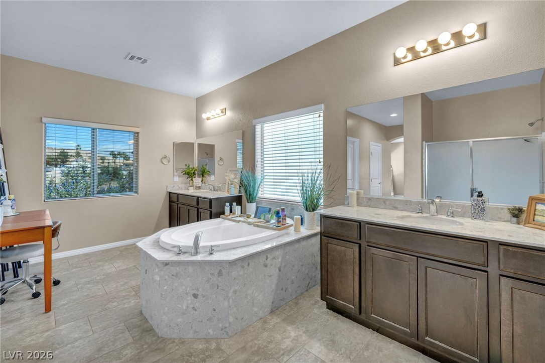 1636 Blue Cliffs Avenue Henderson, NV 89014 - Photo 27 of 61