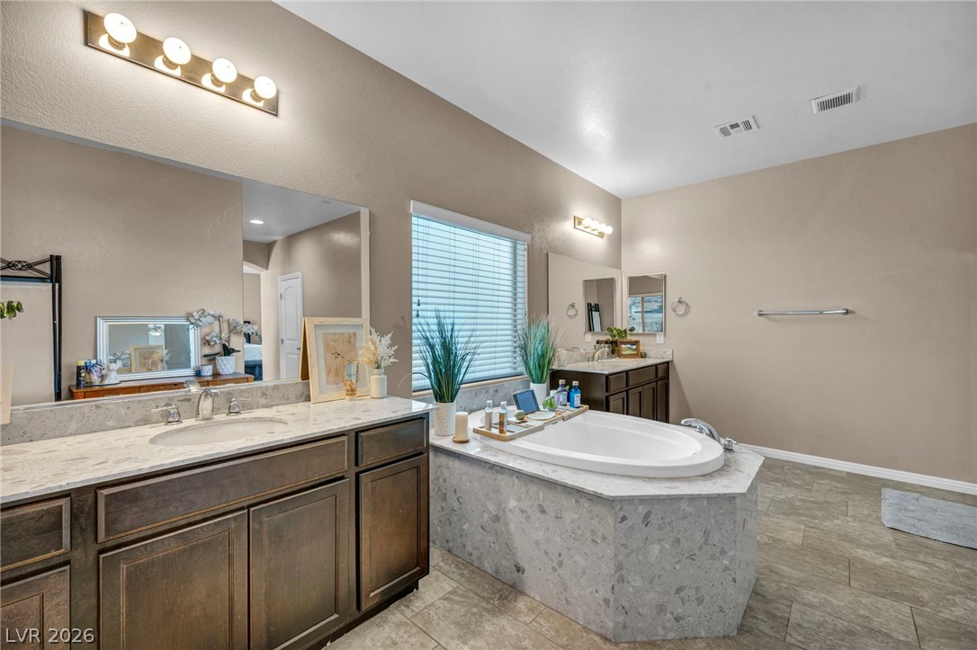 1636 Blue Cliffs Avenue Henderson, NV 89014 - Photo 28 of 61