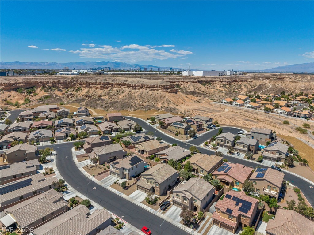 1636 Blue Cliffs Avenue Henderson, NV 89014 - Photo 57 of 61
