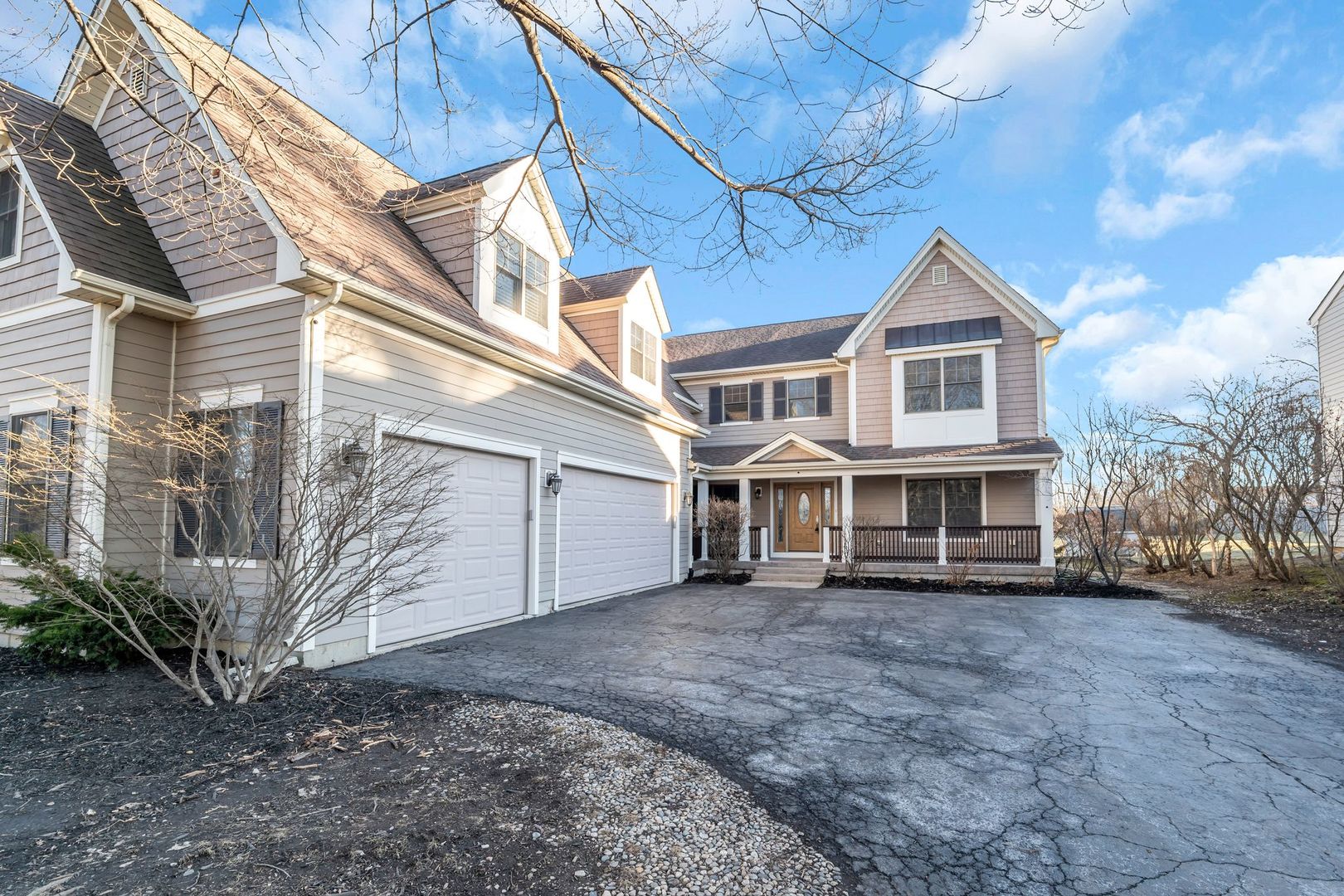 141 Walnut Street Libertyville, IL 60048 - Photo 2 of 54