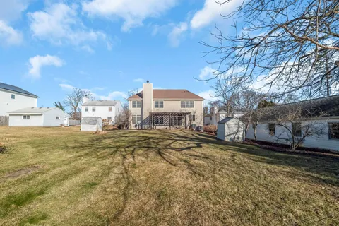 $1,250,000 | 141 Walnut Street, Libertyville, IL 60048