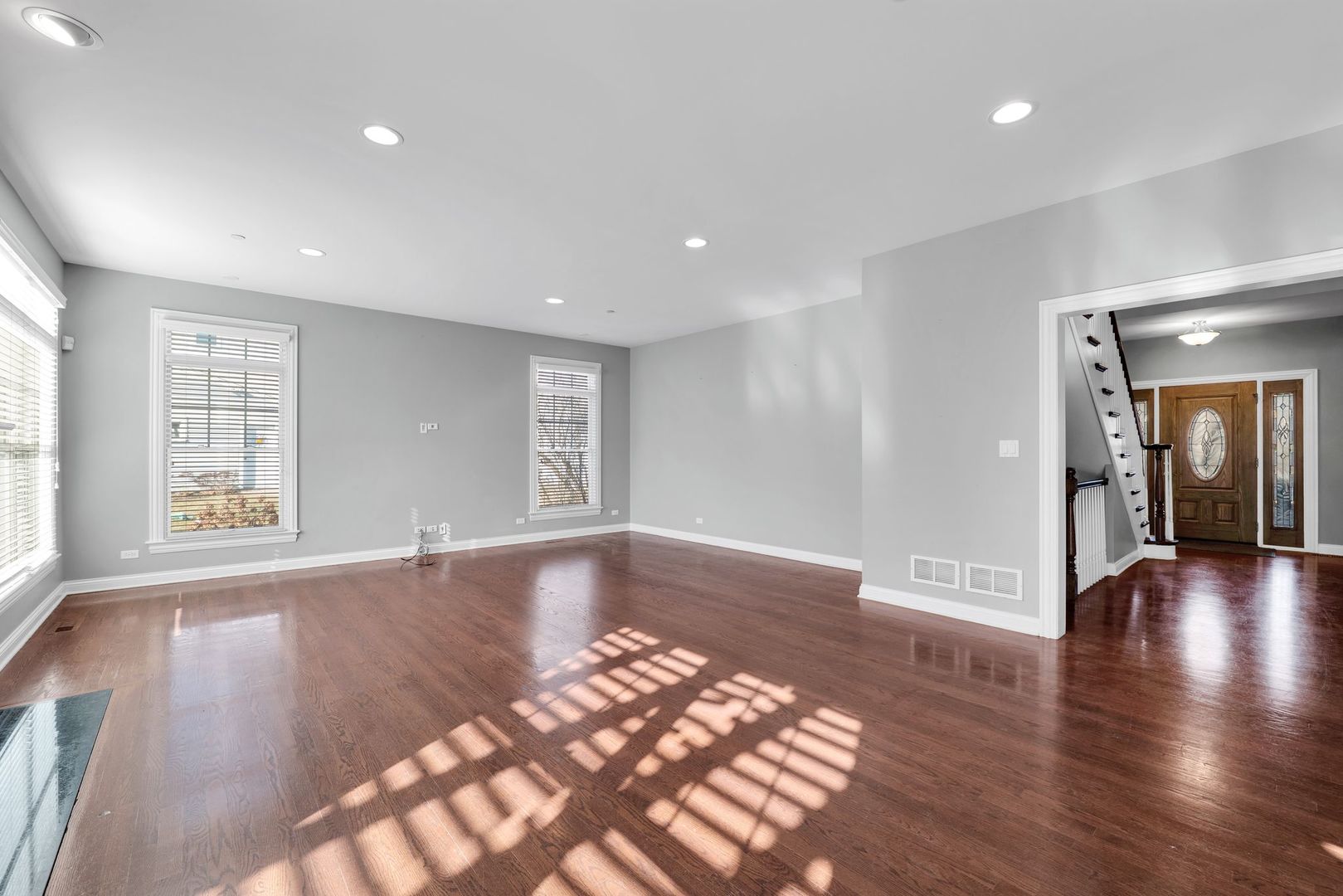 141 Walnut Street Libertyville, IL 60048 - Photo 5 of 54